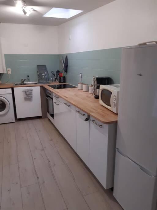 Charmante Maison Renovee, Proche Lac Et Centre-Ville LʼIsle-Jourdain المظهر الخارجي الصورة