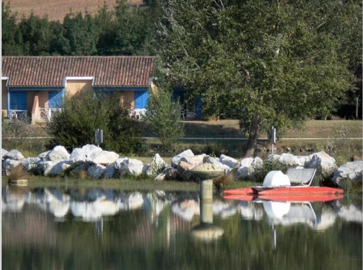Charmante Maison Renovee, Proche Lac Et Centre-Ville LʼIsle-Jourdain المظهر الخارجي الصورة